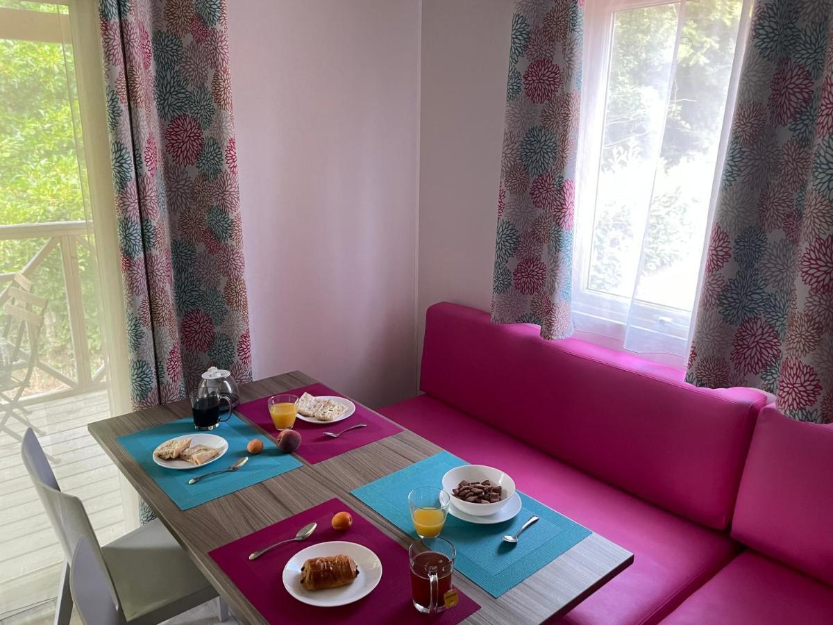 Le Vrai Paradis Estréboeuf Buitenkant foto